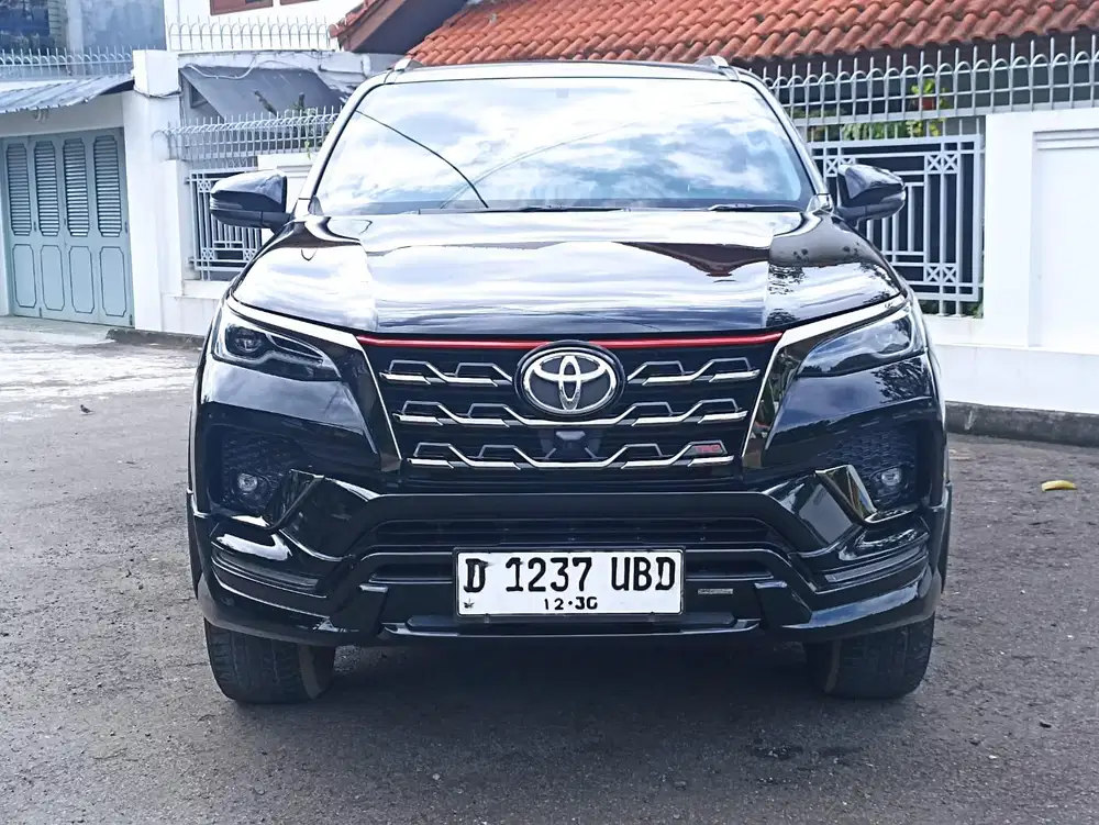 Fortuner VRZ TRD  2.4 AT th 2020, model baru