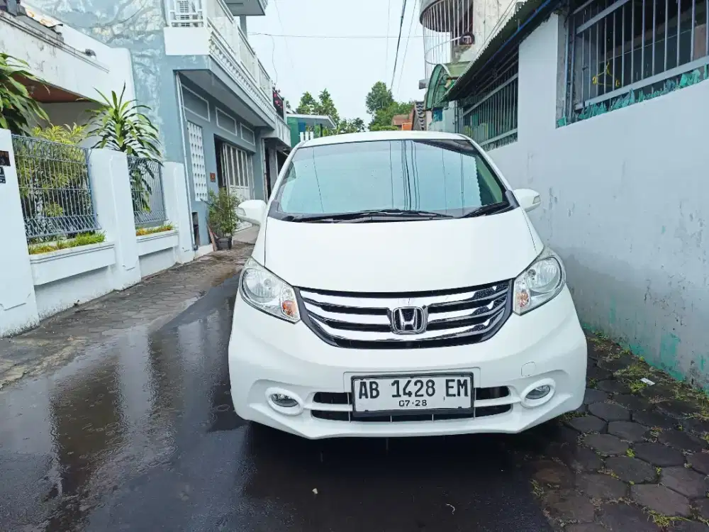 Honda Freed E PSD AT Ab 2015