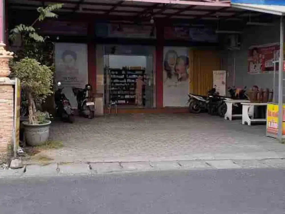 Jual Rumah Usaha / Ruko
Raya Wage Aloha
Taman Sidoarjo

Luas tanah : 163m2
Dimensi : 10x16.3
Luas bangunan : 200m2
Lantai : 2
Kmr tidur : 1+1
Kmr mandi : 1+1
PLN : 2.200
Air : Sumur
Row jln : 6m
Surat : SHM

*Harga 2,5 Miliar
*Turun Harga 1.8 Miliar*