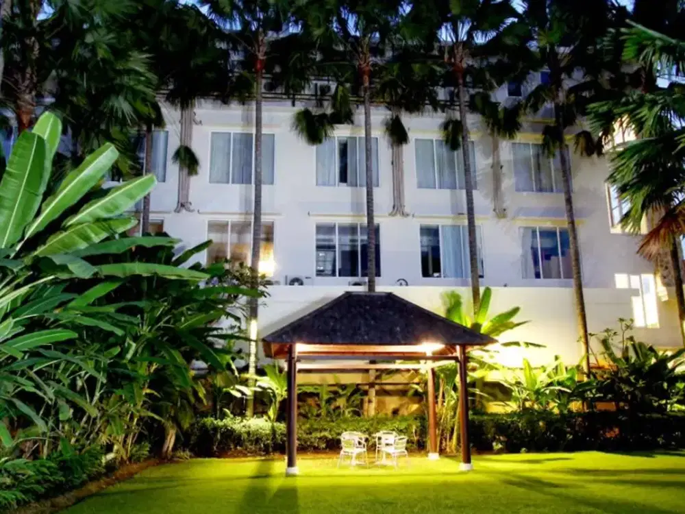 DIJUAL 1 BIDANG TANAH DENGAN BANGUNAN TOTAL LUAS 6675 M² - BADUNG