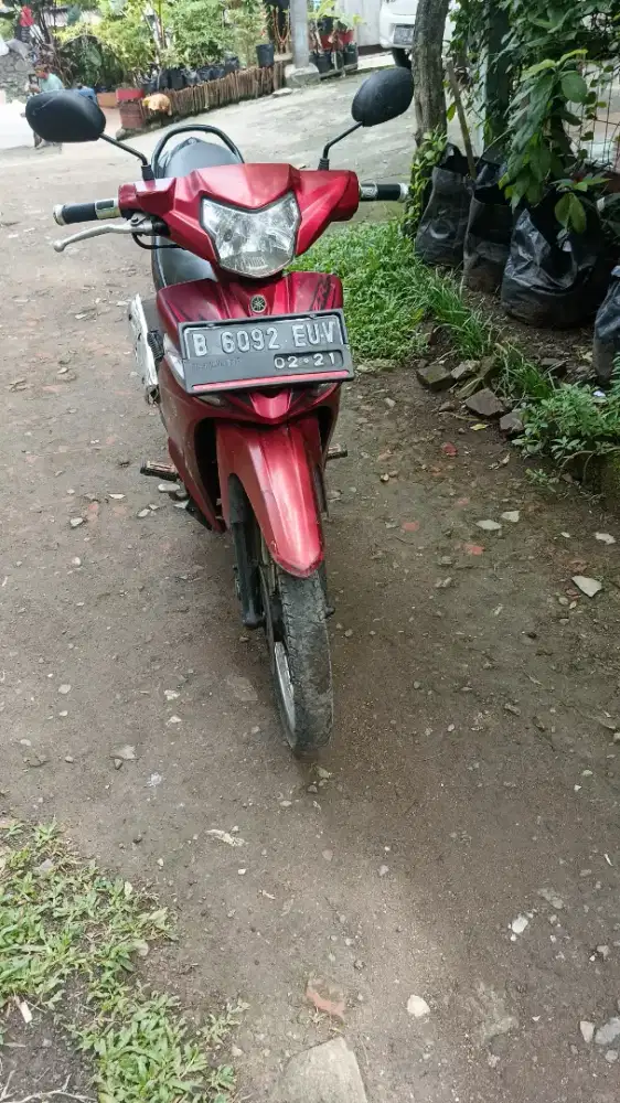 Vega ZR tahun 2011 plat B Depok