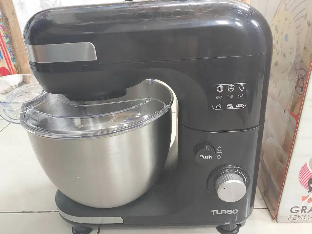 Mixer turbo untuk baking kue bolu, donat, roti