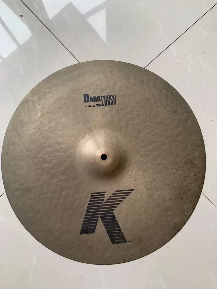 Simbal Zildjian seri K Dark Thin Crash 17/43cm