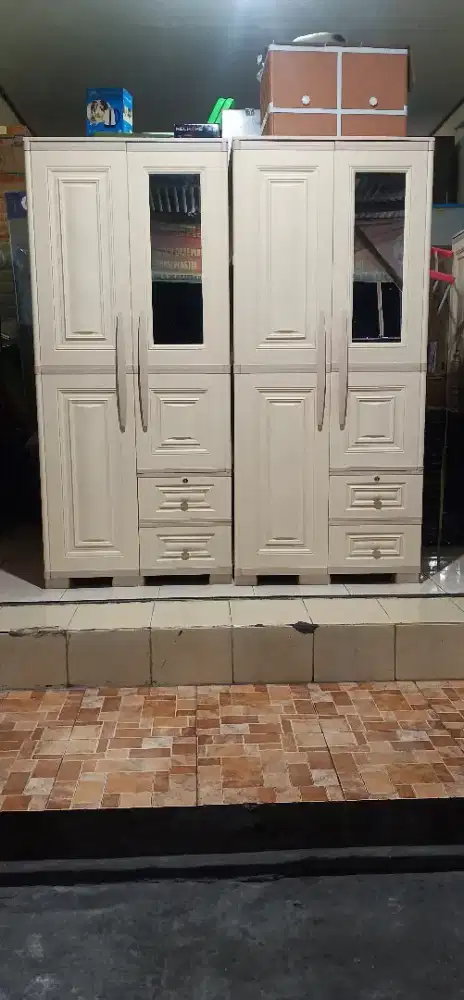 Harga promo Lemari Olymplast otc 2 pintu