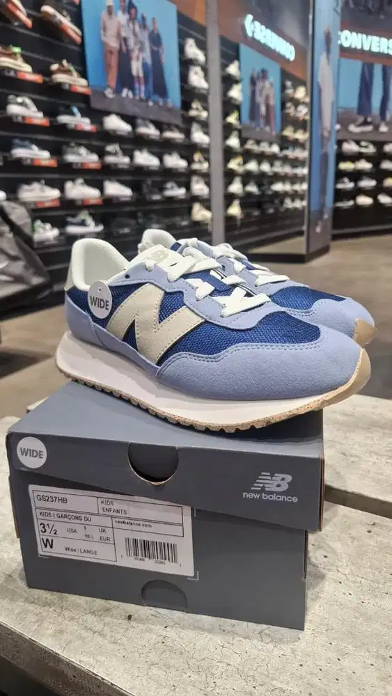 Sepatu New Balance