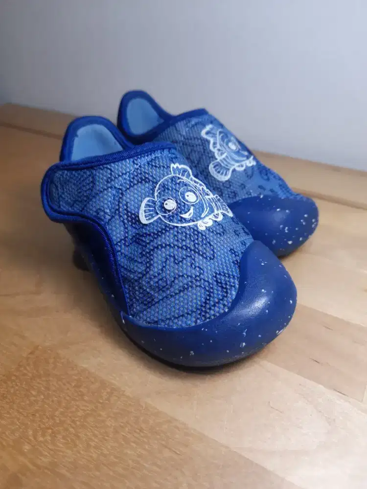 Sepatu anak
ADIDAS ALTAVENTURE 2.0 NEMO I (Preloved)