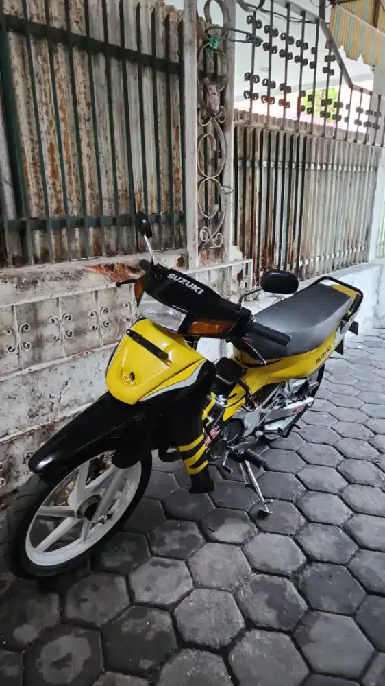 Suzuki Satria RU