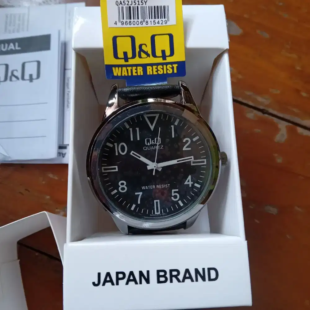 Jam Tangan Dress Watch Pria Q&Q