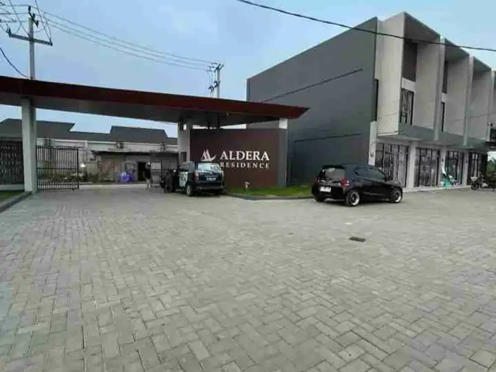 DIJUAL RUKO PINGGIR JALAN, SANGAT RAMAI, STRATEGIS DEKAT KAWASAN