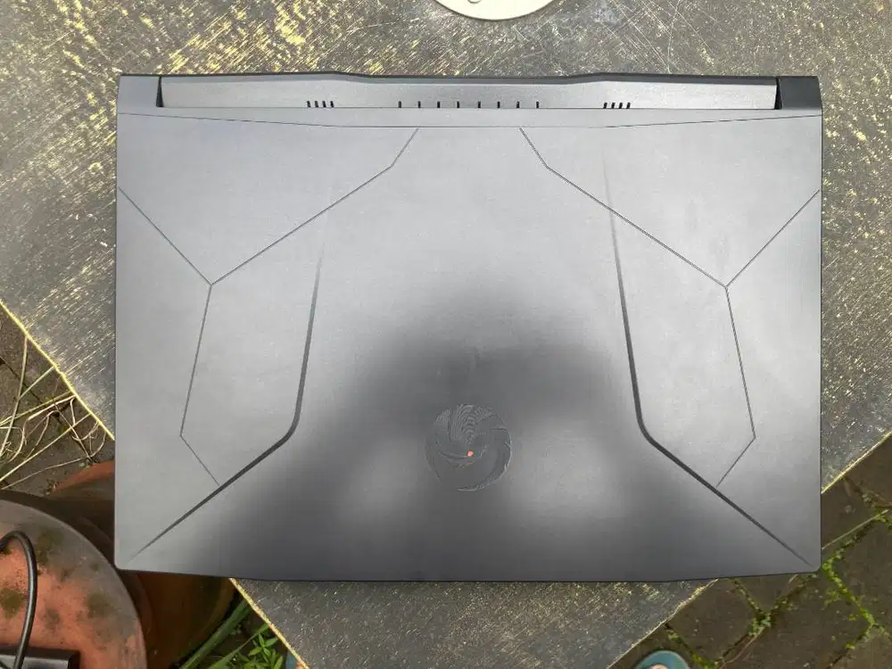 Laptop MSI Bravo 15 B7ED, Ryzen 5, Radeon RX6550M 4GB GDDR6, RAM 16 GB