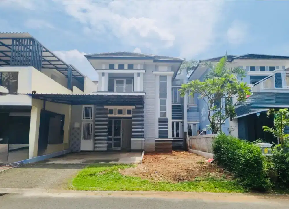 Jual cepat rumah cantik siap huni 2,1 M nego. Kota Wisata Cibubur.