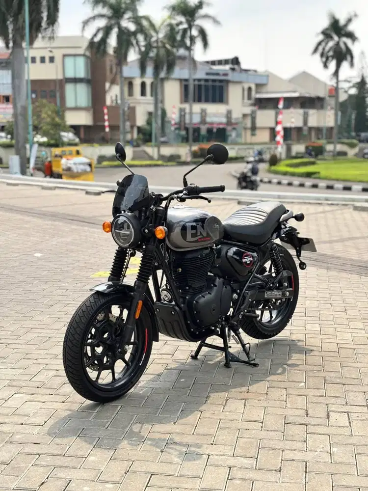 ROYAL ENFIELD HUNTER 350 ABS DAPPER GREY 2024 LIKE NEW