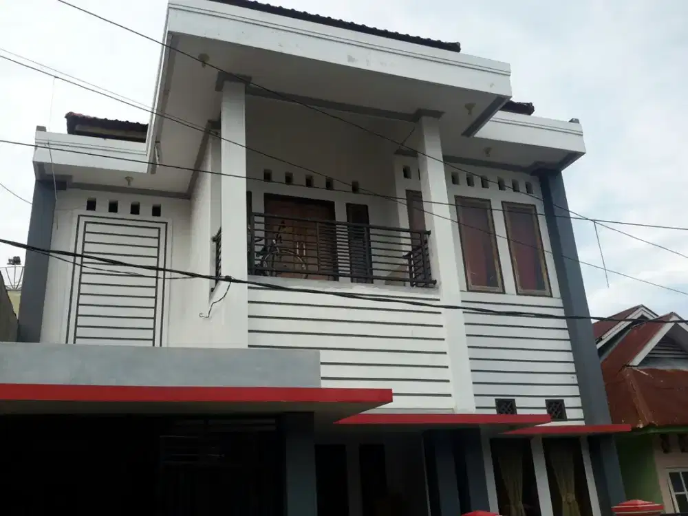 Rumah di wisma bumi lestari indah. kuranji Padang