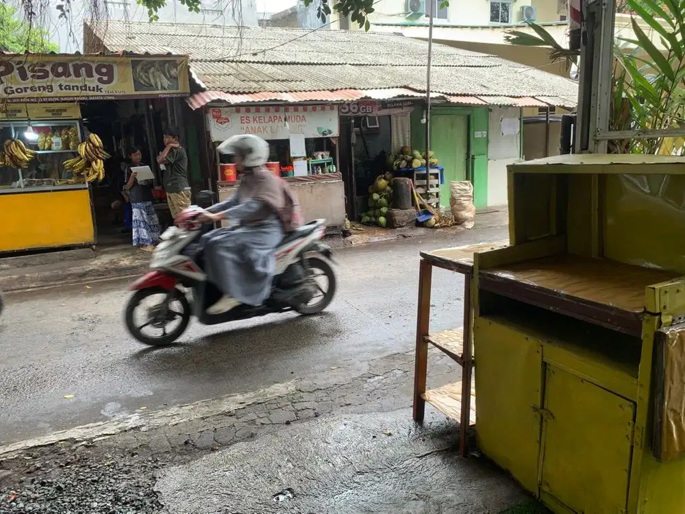 Disewakan Lapak & Kios strategis/murah