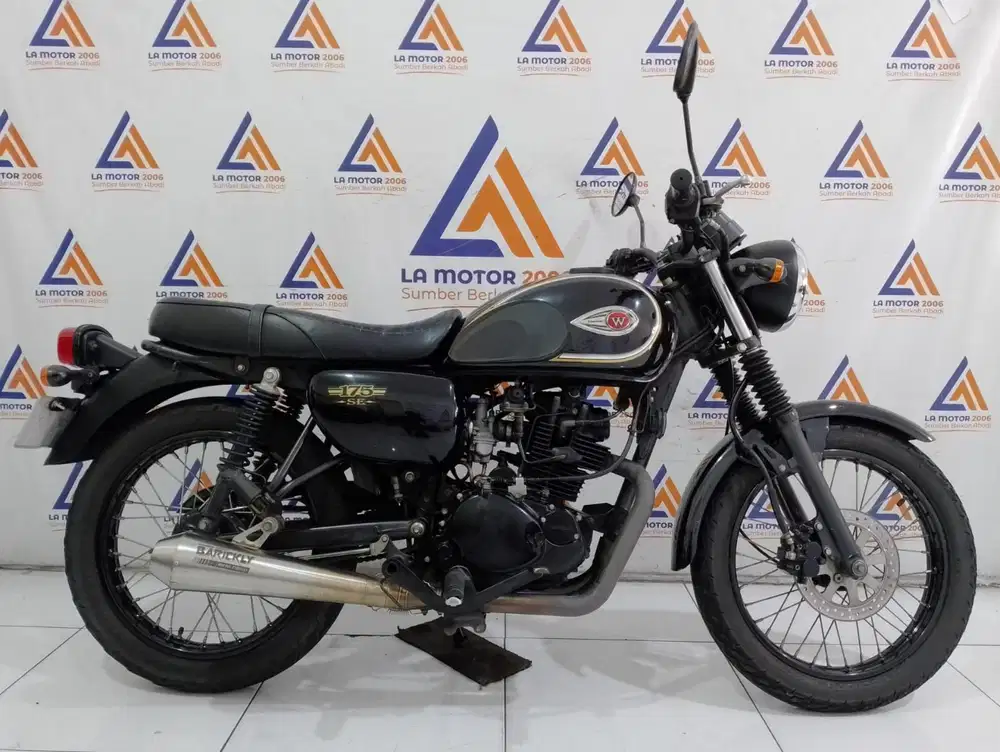 JUAL CASH/KREDIT KAWASAKI W175 SE 2017 (TT/CC 0%/KREDIVO/PAYLATER)