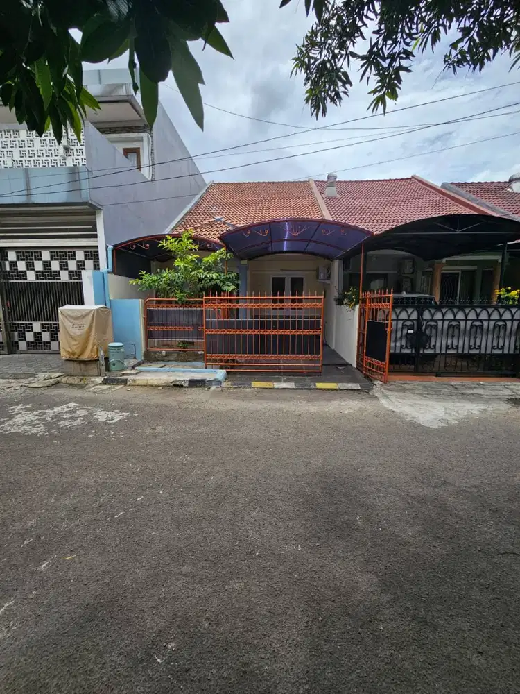 Dijual Rumah Metro Permata 1 Karang Tengah Tangerang Banten