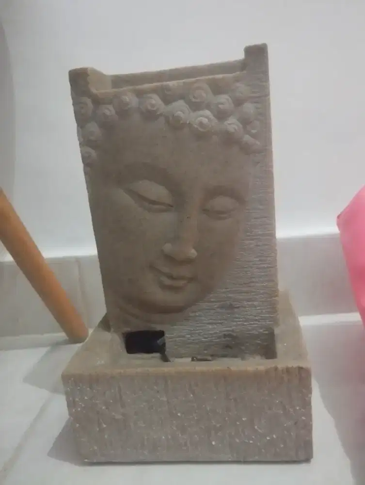 Budha fountain batu