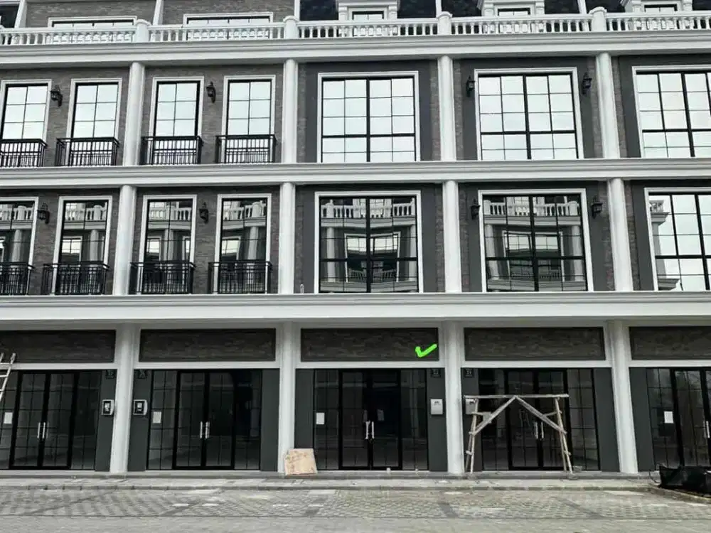 Ruko Baru Strategis 3,5 Lantai di Harvard Pik 2