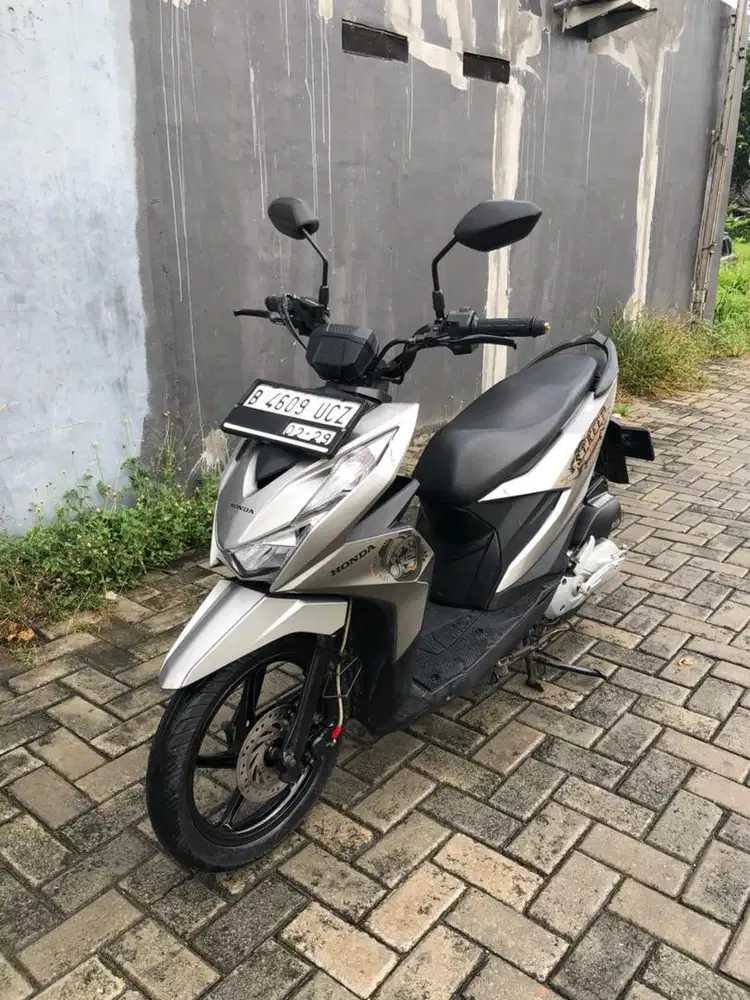 JUAL HONDA BEAT STREET tahun 2024