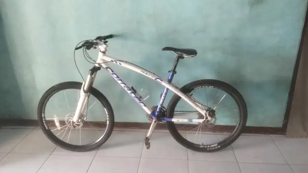 Di jual sepeda gunung corratec aloy uk 26 siap pake