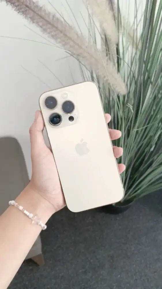 DIJUAL IPHONE 14 PRO 256GB KREDIT & TUKER TAMBAH