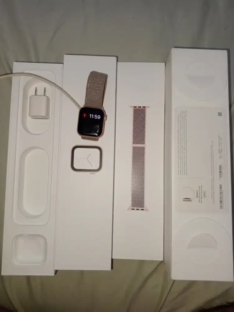 APPLE WATCH SERIES 4