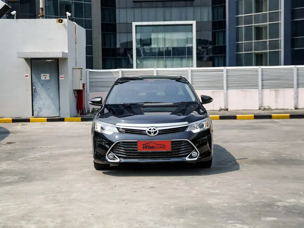 TOYOTA CAMRY 2.5V AT TAHUN 2016