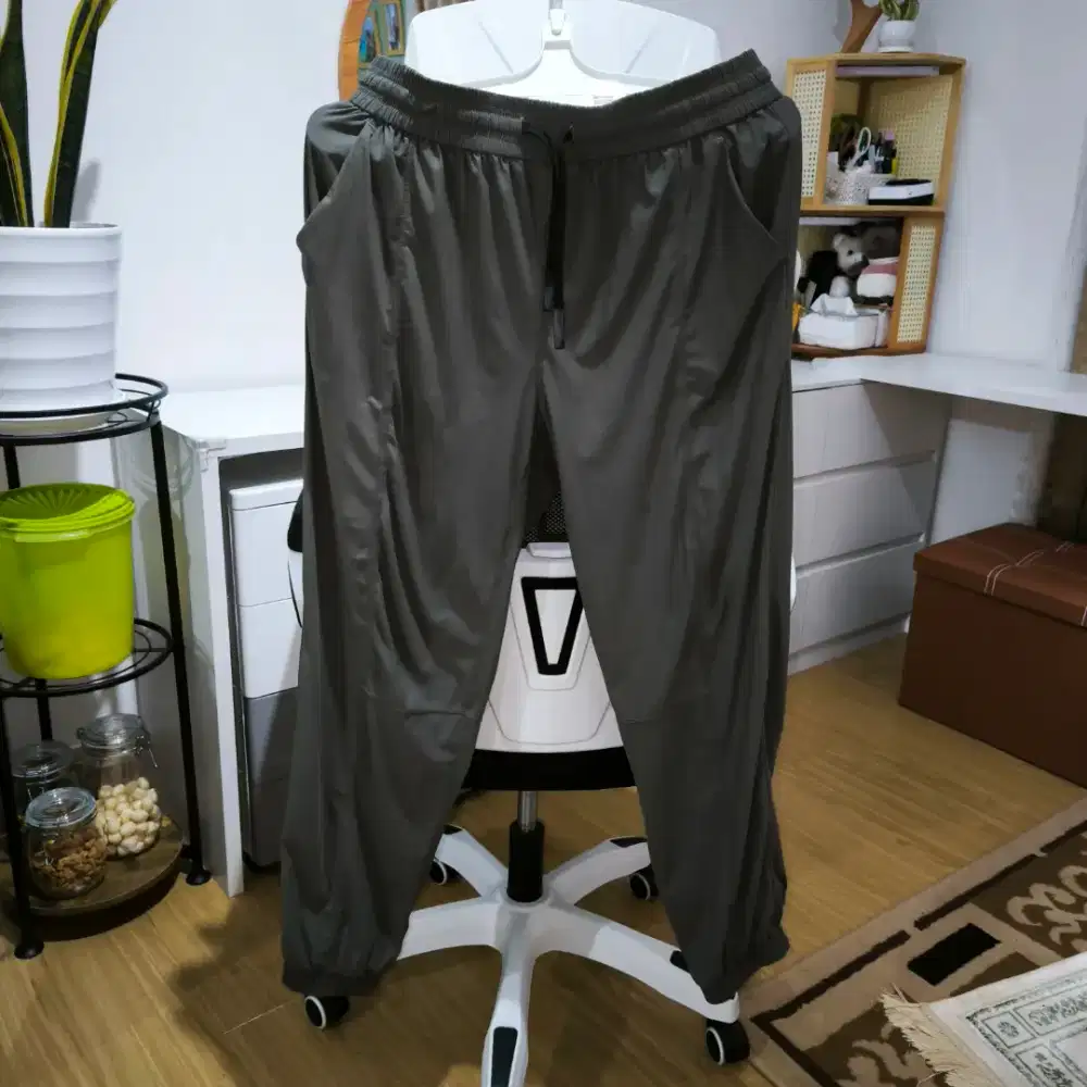 Celana Jogging Unisex Hijau Army Soft Happy Fit Wanita Pria Second