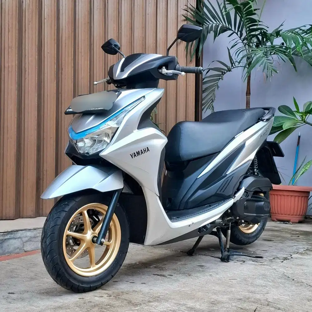 [TYPE S KEYLESS] Yamaha Freego Type S 125 cc  Tahun 2023