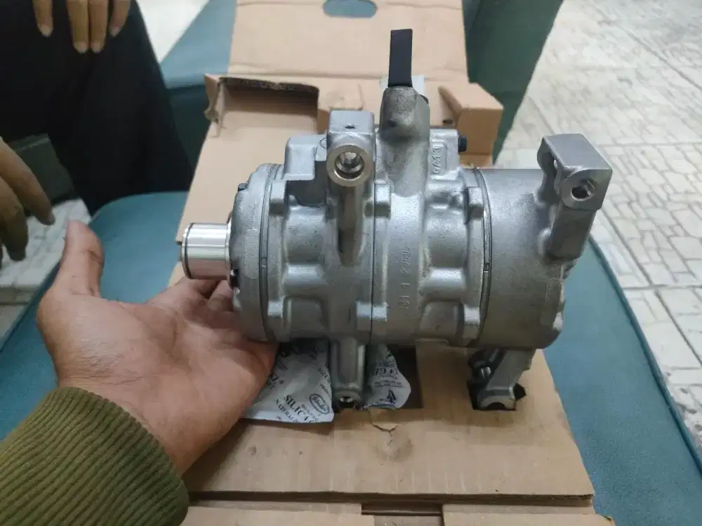 Compressor AC Avanza/Xenia /Rush/Terios