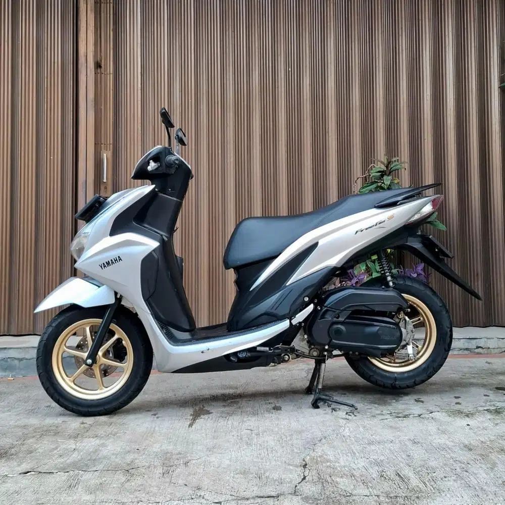 [TYPE S KEYLESS] Yamaha Freego Type S 125 cc  Tahun 2023