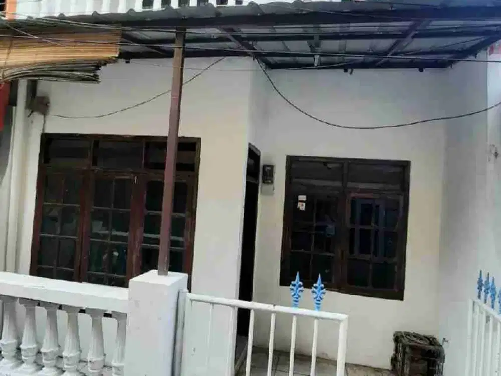 Rumah 2 lt 3 kmr 27jt/thn di Jatipadang pasar minggu sebrang Plz oleos