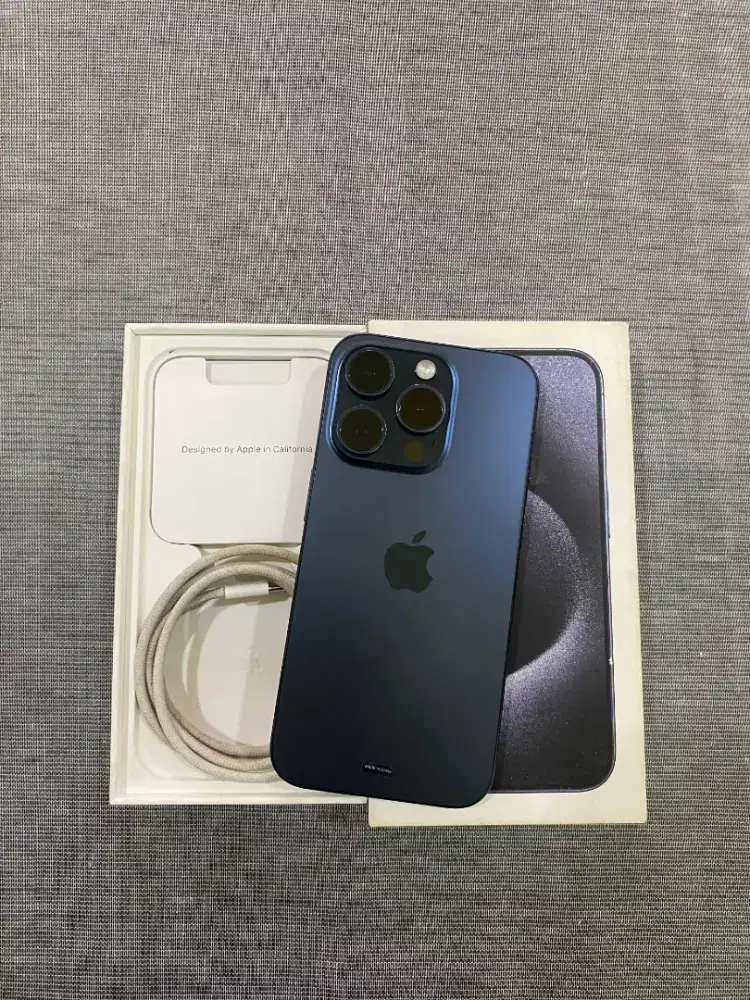 iPhone 15 Pro 256GB iBox