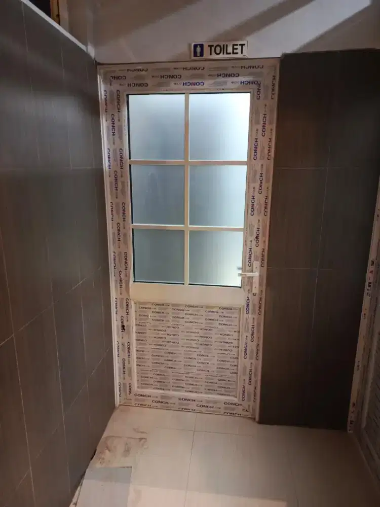 Pintu kaca kamar mandi upvc,pintu sliding minimalis