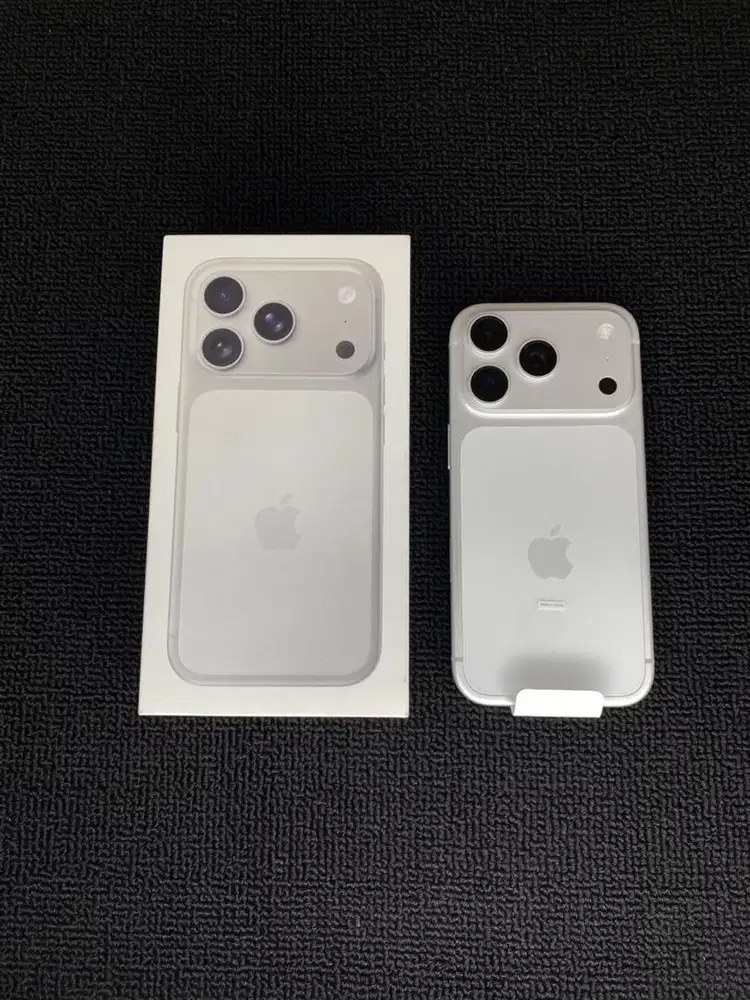 iPhone 17 Pro 256GB iBox Open Box