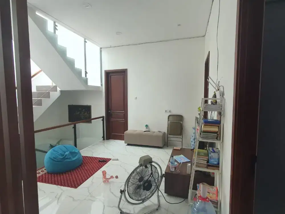 Dijual Rumah Bagus BU , Villa Bandara, Tangerang