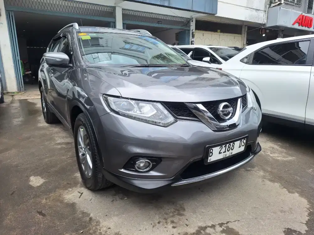 PLAT B NISSAN X TRAIL XT 2.5 AUTOMATIC AT 2016 ABU-ABU