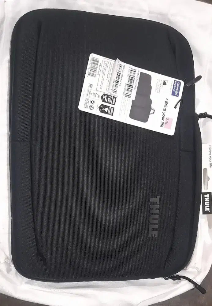 Tas Laptop Merk Thule 14 Inch