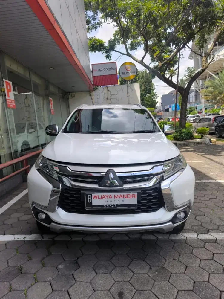 MITSUBISHI PAJERO SPORT 2.5 EXCEED A/T 2016
