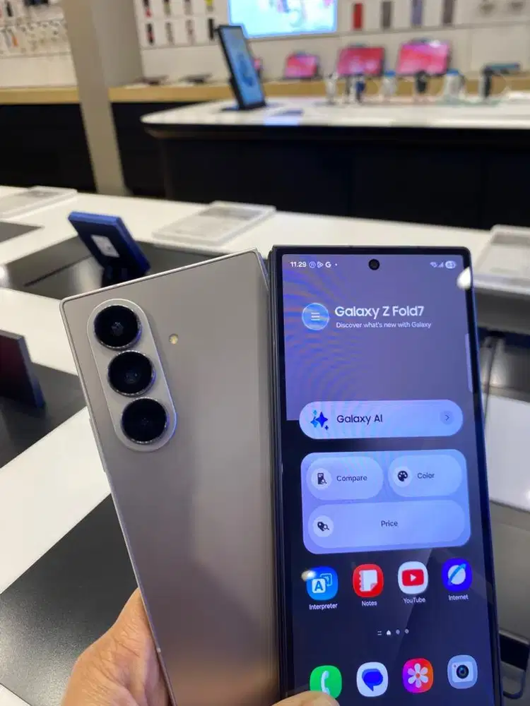 galaxy Zfold7 free buds3fe dan bluthooth speaker