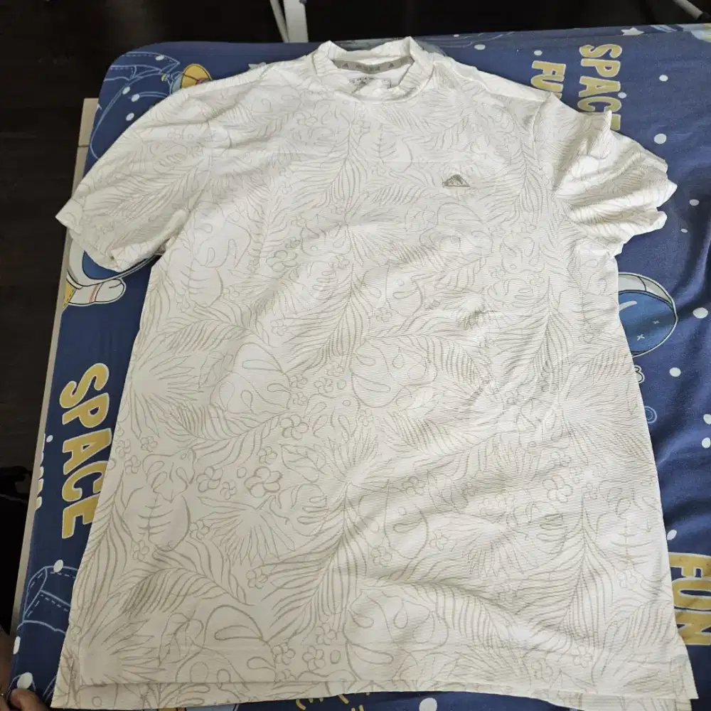 Obral Tas, Kaos, Celana Adidas