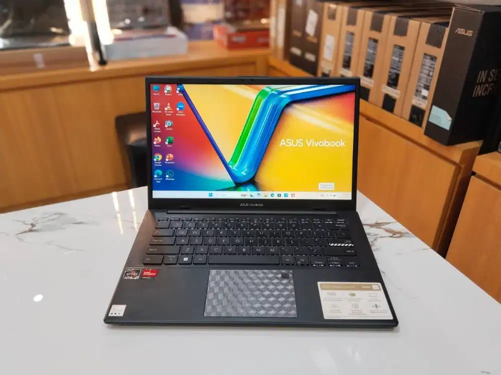 ASUS VIVOBOOK E1404FA RYZEN 3-7320U/RAM8GB/SSD256GB/14FHD