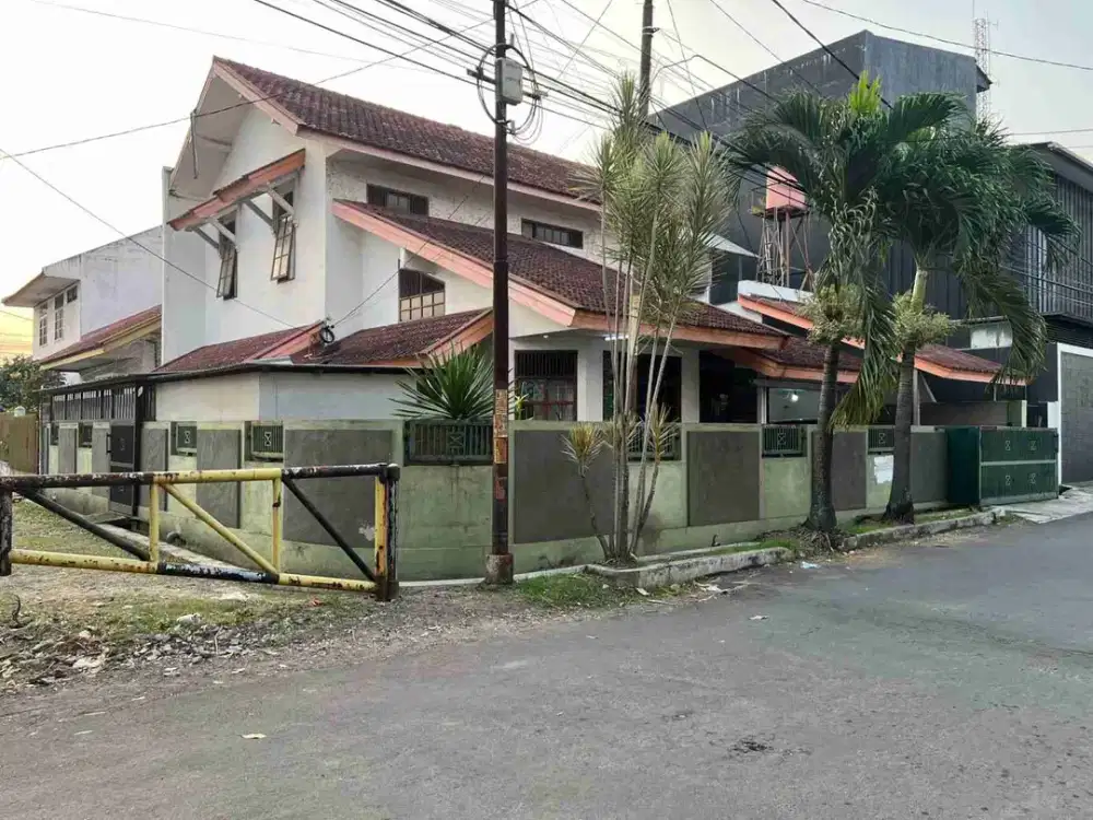 rumah komplek kopo permai bandung murah BESAR  aset bank Aman..