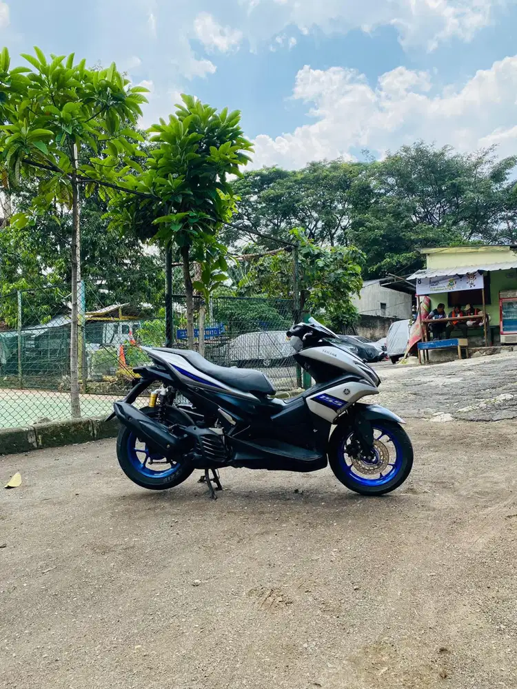 Yamaha Aerox R 155cc VVA_Fi Bluecore Fi Tahun 2019