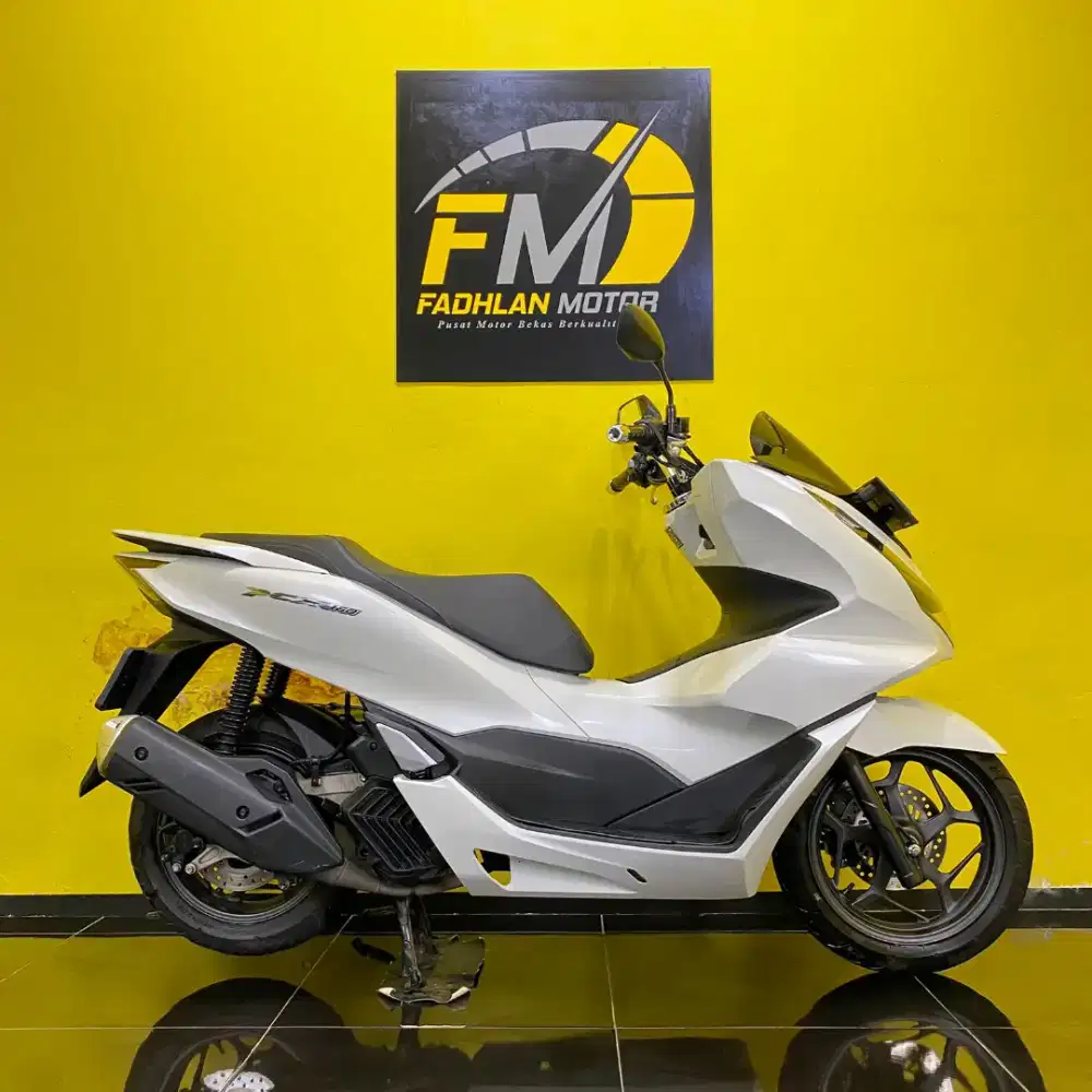 Honda PCX 160 Tahun 2024 km low remote lengkap