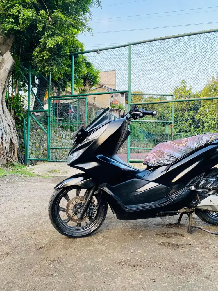 Honda PCX 150cc keylles cbs iss esp fi tahun 2019