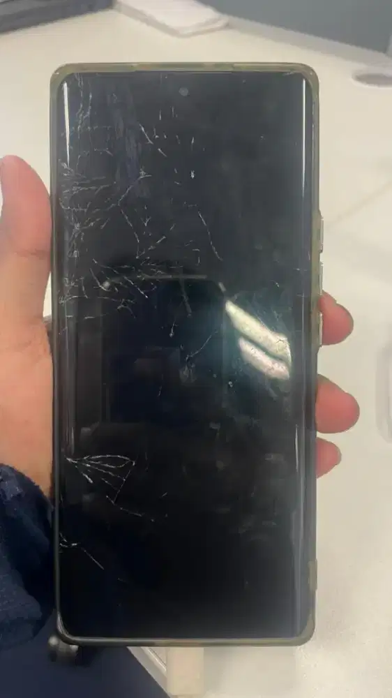 Infinix note 40 Pro Fullshet