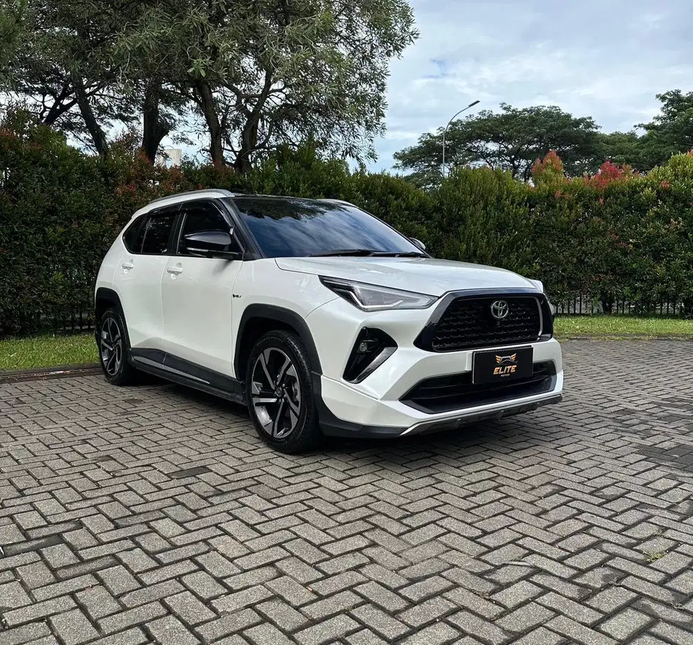 Toyota Yaris Cross HEV GR 2023