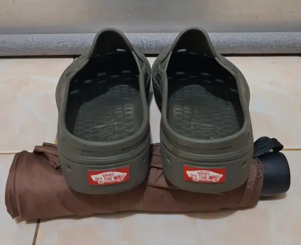 Vans Trek Classic Slip On Mules size 40.5 Original