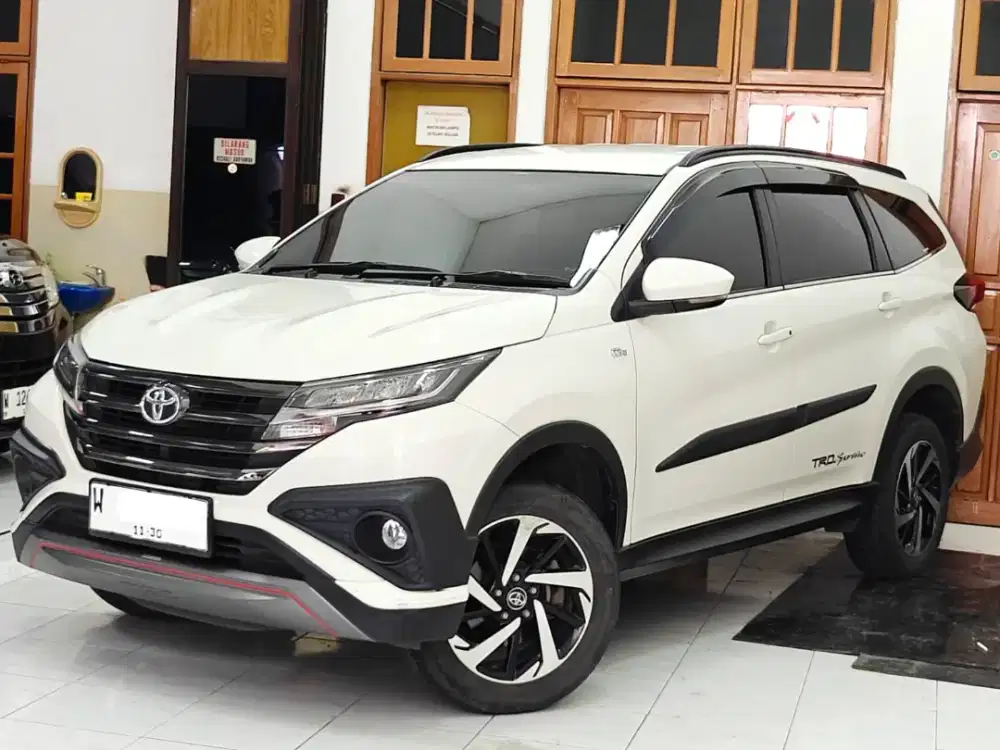 Dp30jt Credit New Rush 2020 S TRD Sportivo Automatic Putih AT Tg1 2021